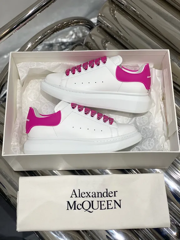 Alexander McQueen Shoe 